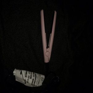Mini hair straighter * for bangs * or *short hair*